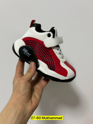 Кросовки #23316339