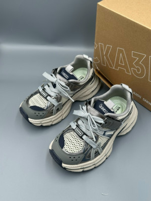 Кроссовки #23317526