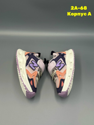 Кроссовки #23321345