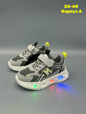 Кроссовки #23325375