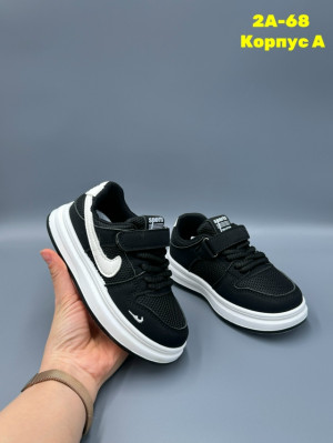 Кроссовки #23326038