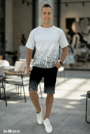 Спортивный костюм