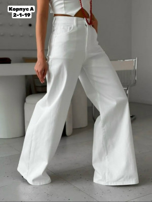 Джинсы #23330707