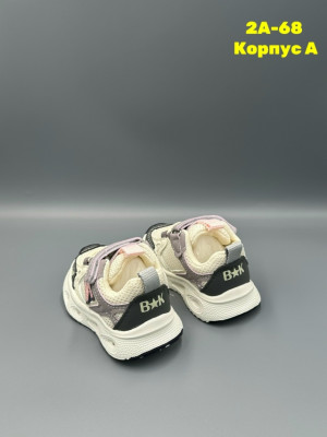 Кроссовки #23337432