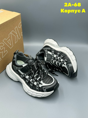 Кроссовки #23338747