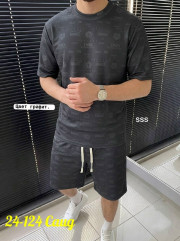 Костюм