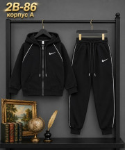 Костюм