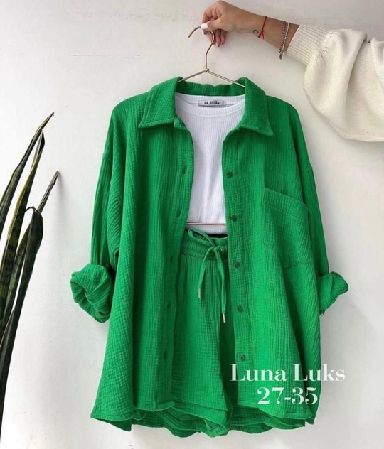 Костюм 22910316