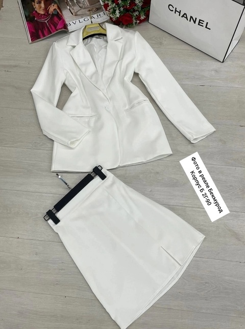 Костюм 22910702