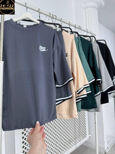 Спортивный костюм 22910197