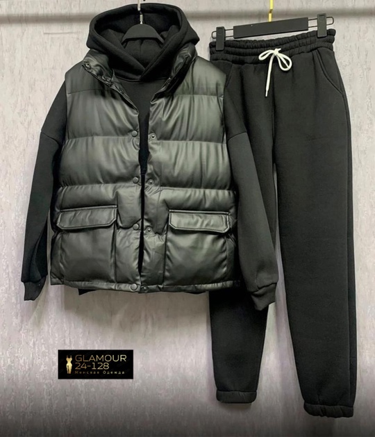 Спортивный костюм 22910859