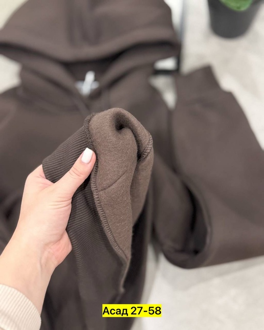 Спортивный костюм 22913709