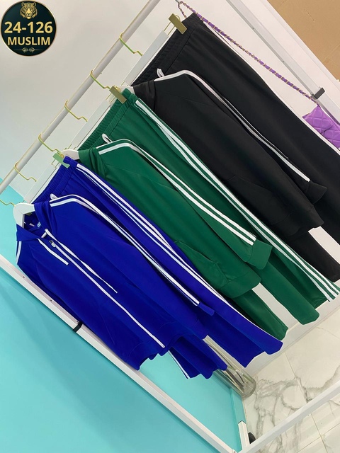 Спортивный костюм 22925389