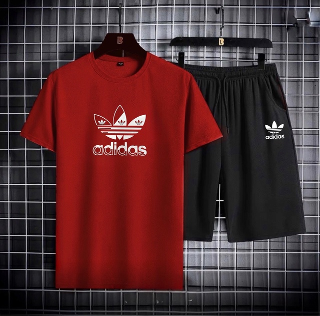 Спортивный костюм 22930863