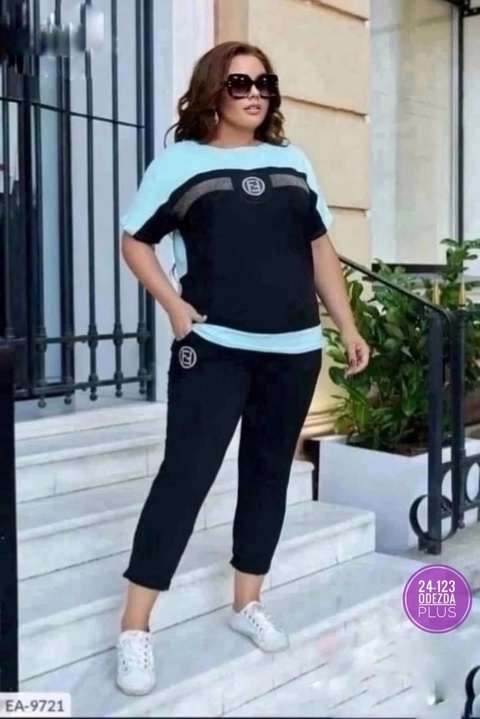 Спортивный костюм 22932426