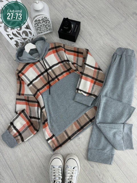 Спортивный костюм 22934115