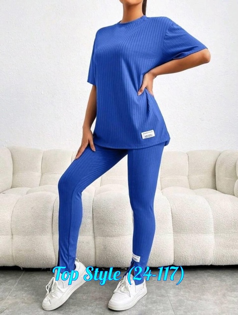 Спортивный костюм 22932504