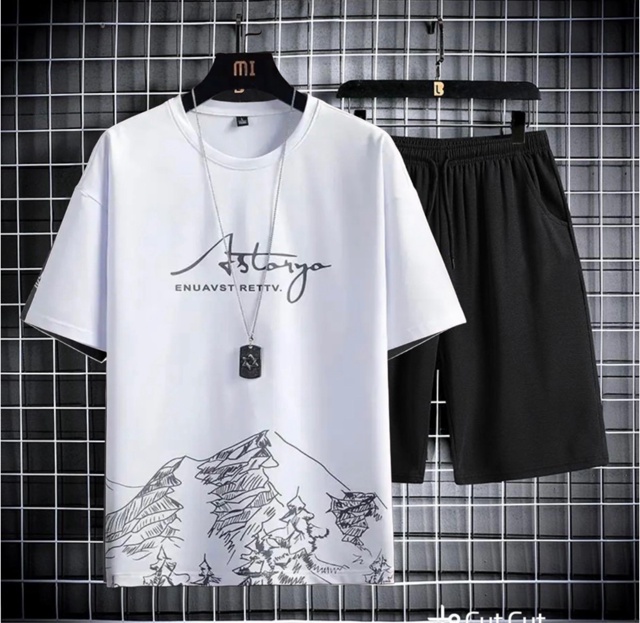 Спортивный костюм 22934571