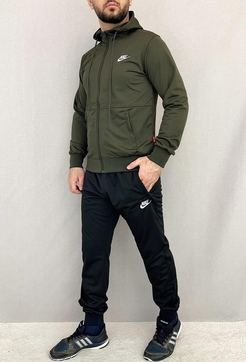 Спортивный костюм 22935146