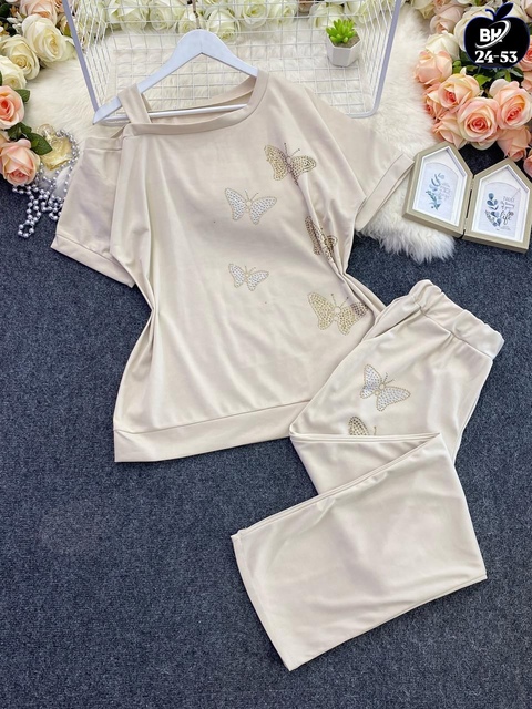 Костюм 22934878