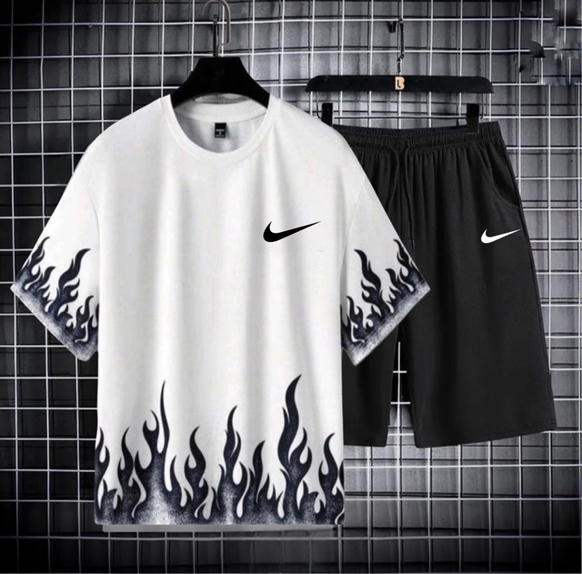 Спортивный костюм 22934571