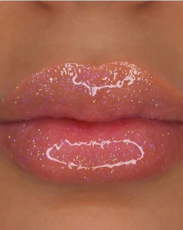 Помада 22939236