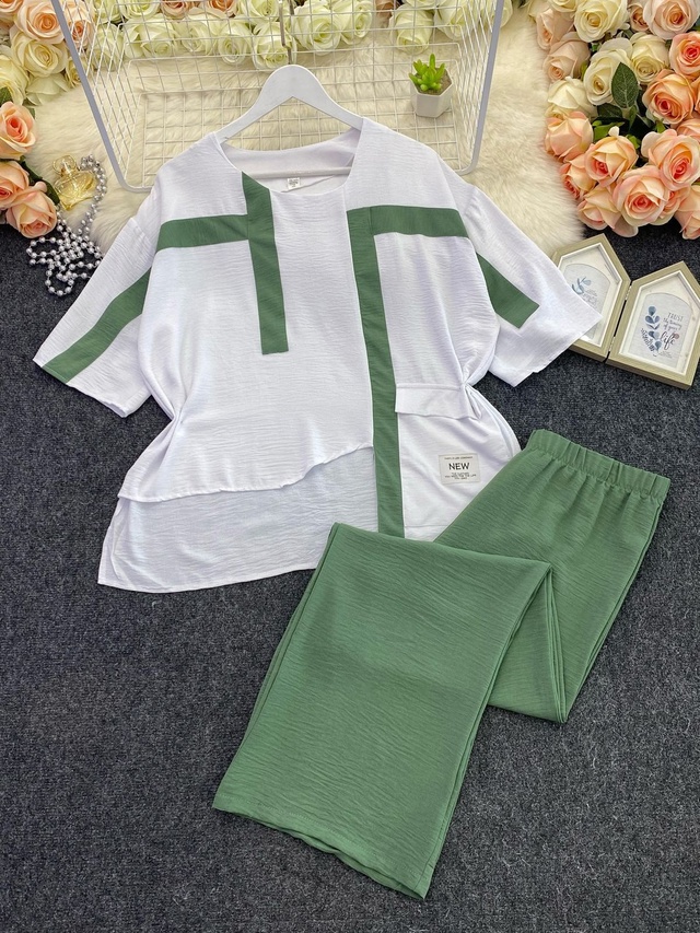 Костюм 22940286