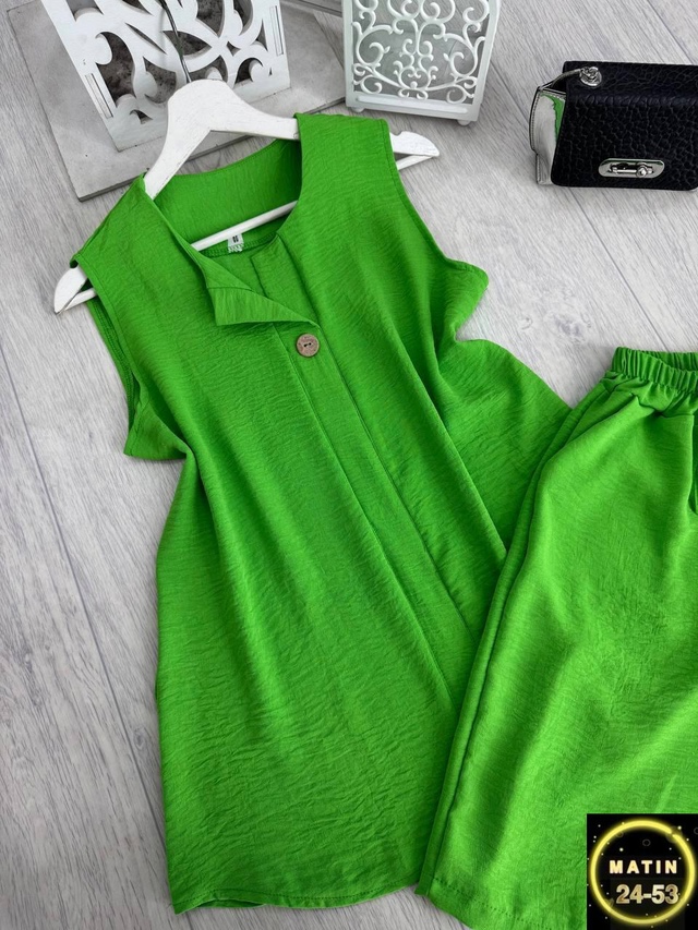 Костюм 22943333