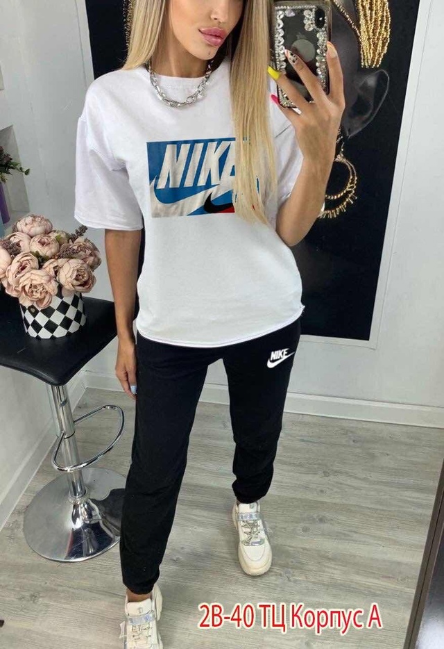 Спортивный костюм 22946101