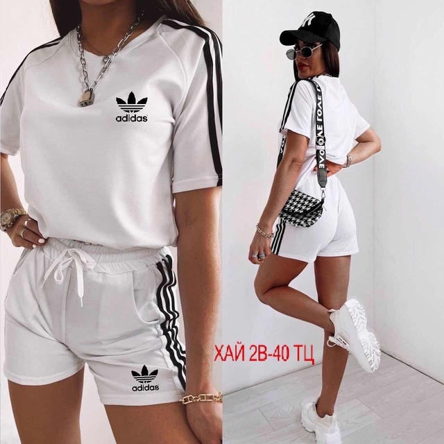 Спортивный костюм 22946534