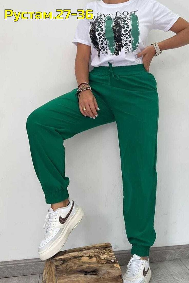 Спортивный костюм 22951844