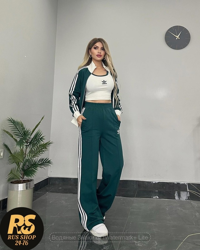 Спортивный костюм 22958852