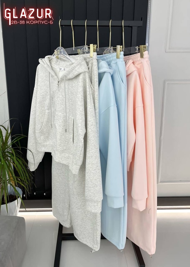 Спортивный костюм 22959483