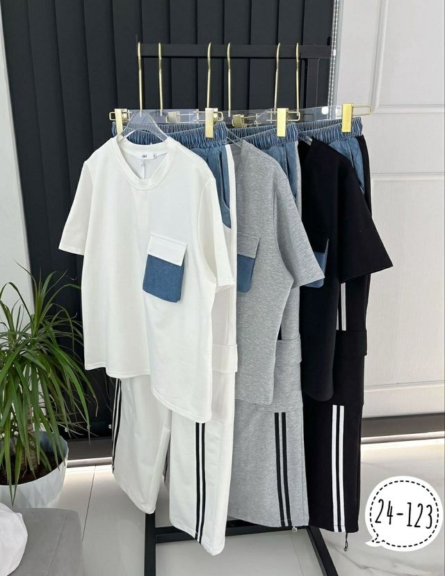 Спортивный костюм 22959185