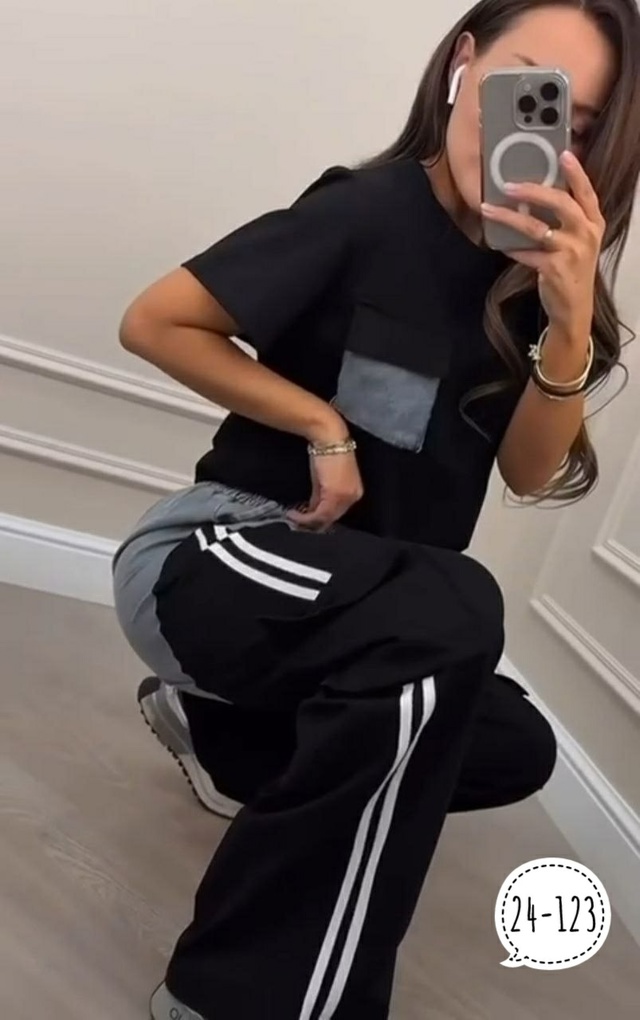 Спортивный костюм 22959185