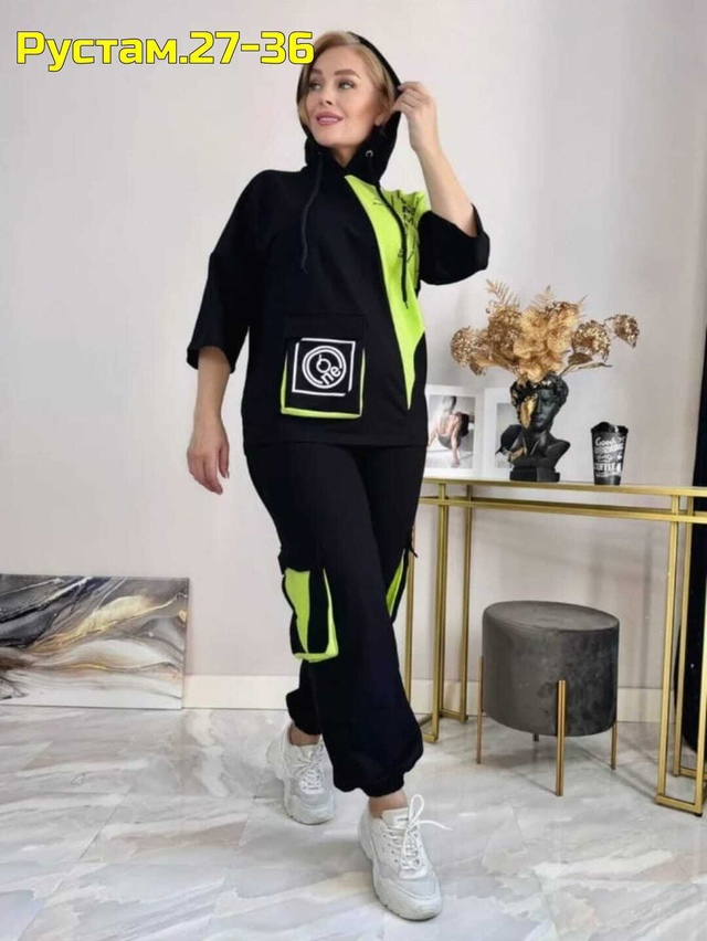 Спортивный костюм 22964490