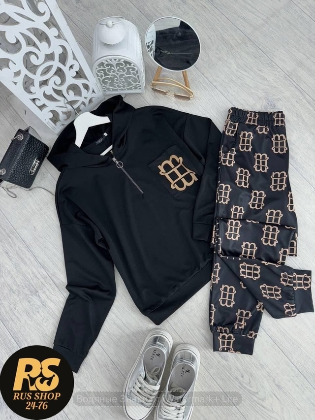 Спортивный костюм 22965825