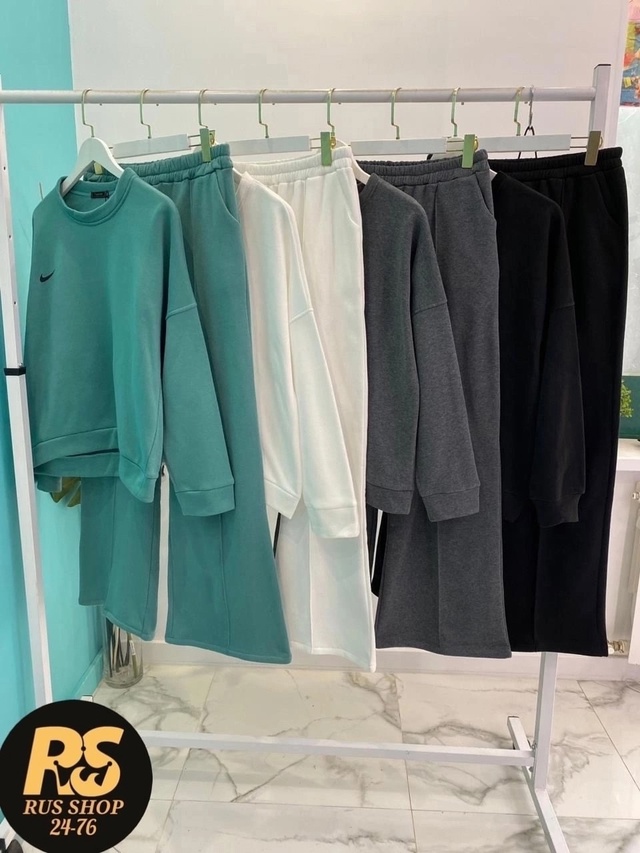 Спортивный костюм 22965649