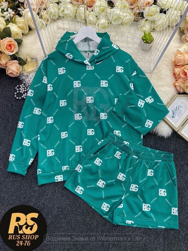 Спортивный костюм 22967950