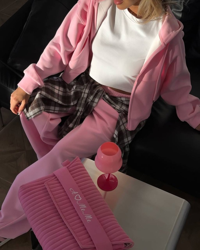 Спортивный костюм 22966515