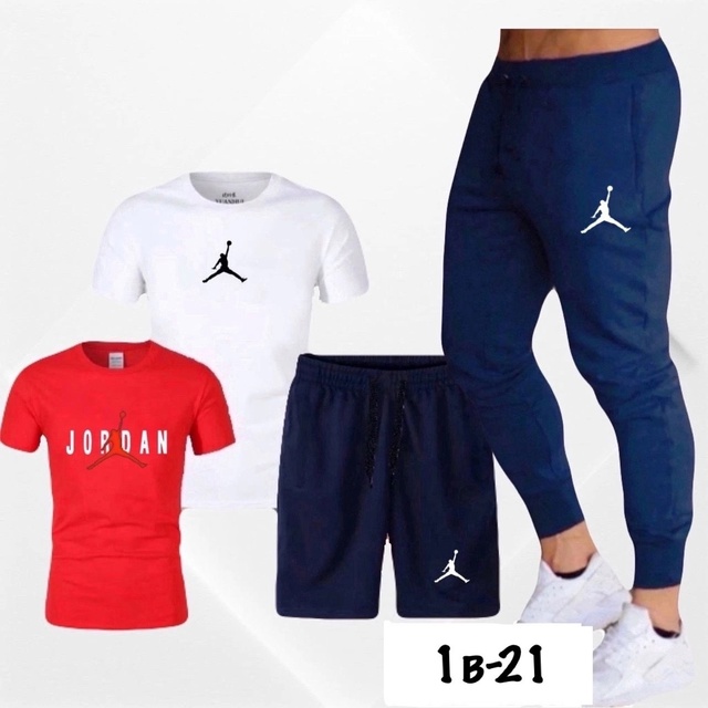 Спортивный костюм 22972183