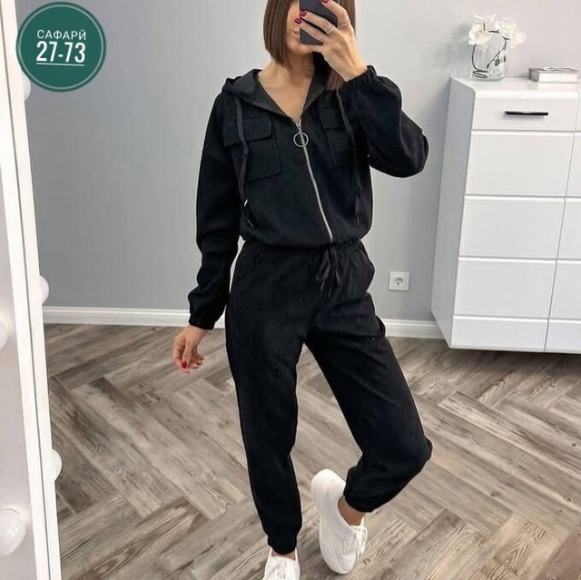 Спортивный костюм 22972129