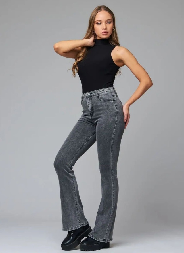 Джинсы 22978474