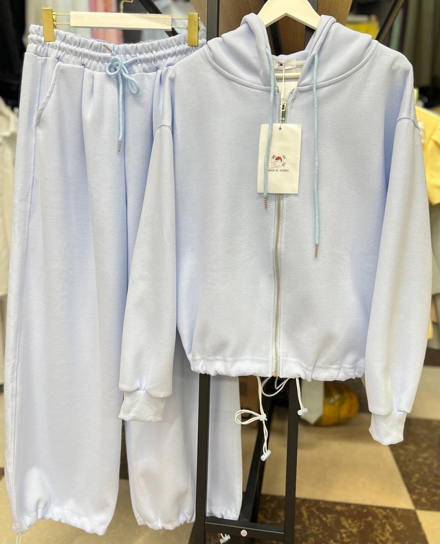 Костюм 22978097