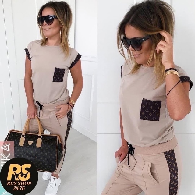 Спортивный костюм 22980791