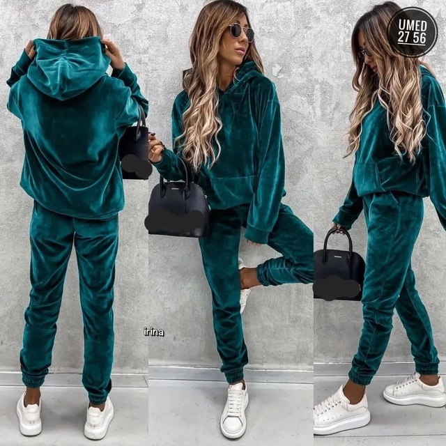 Спортивный костюм 22980066