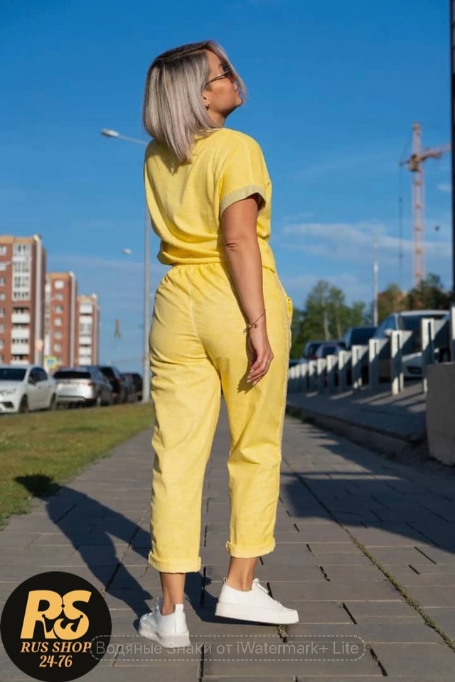 Спортивный костюм 22980792