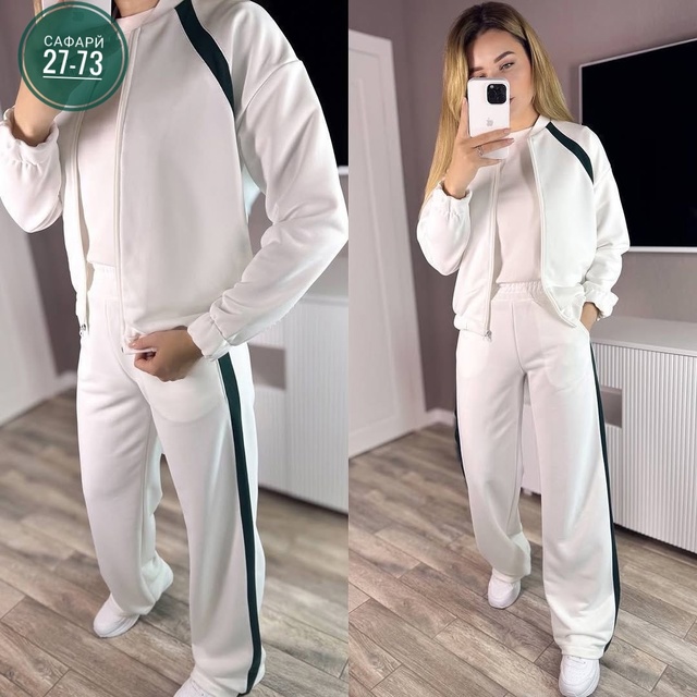 Спортивный костюм 22985584