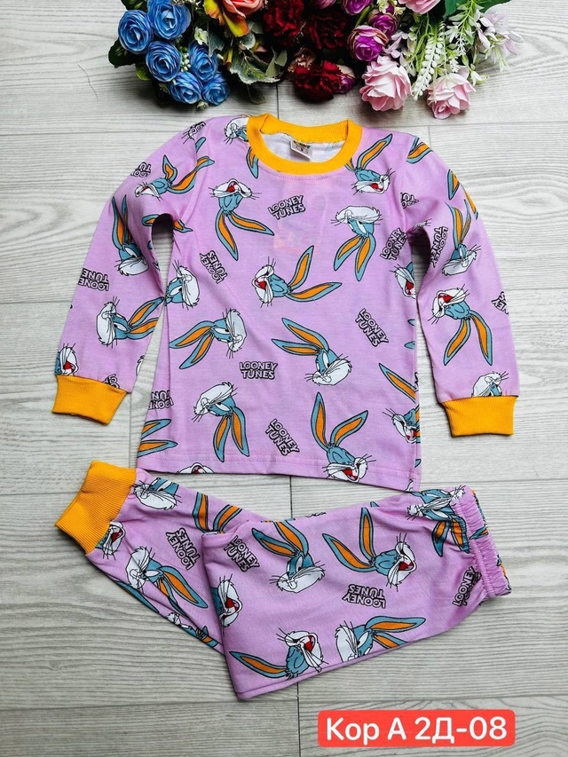 Пижама 22987372