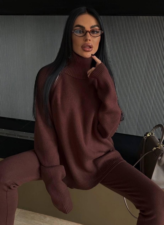 Спортивный костюм 22988388